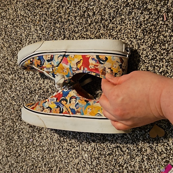 Vans size 7.5 Disney princess limited edition shoes. Show off your princess love - Picture 4 of 9